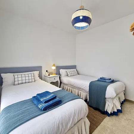 Sr Bajadilla Front With Wonderful Sea View