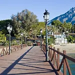 Sr Bajadilla Front With Wonderful Sea View Marbella