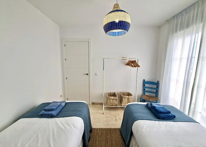 Sr Bajadilla Front With Wonderful Sea View Appartamento